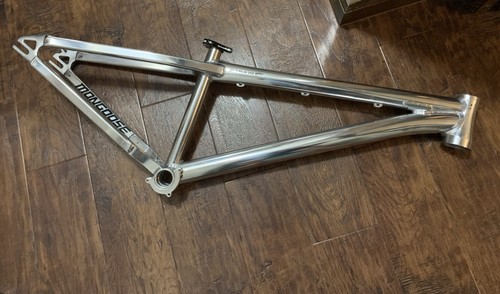 Mongoose fireball dj - 26",