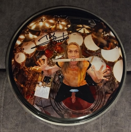 Iron maiden signed - iron,