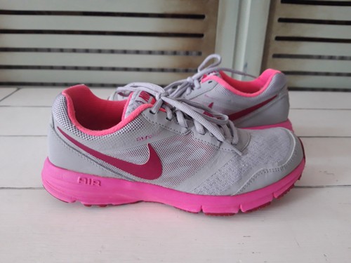 Nike air trainers - trainers, relentless