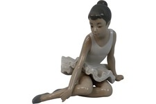 Nao By Lladro Porcelain
