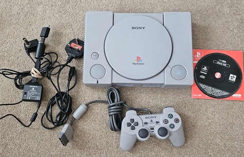Sony ps1 working - working, condition