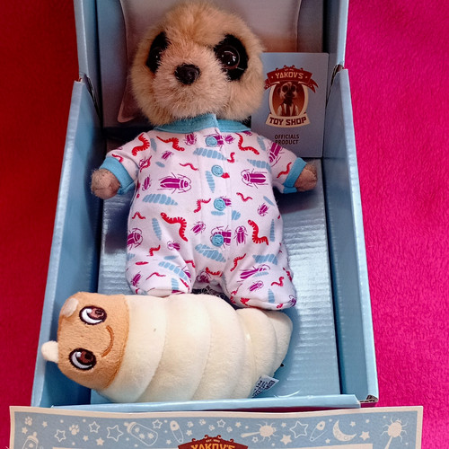 Yakov toy shop - oleg, meerkat