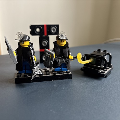 The klf lego minifigures white - klf,