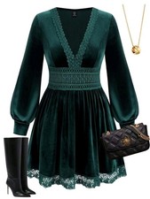 BNWOT Beautiful Green Velvet