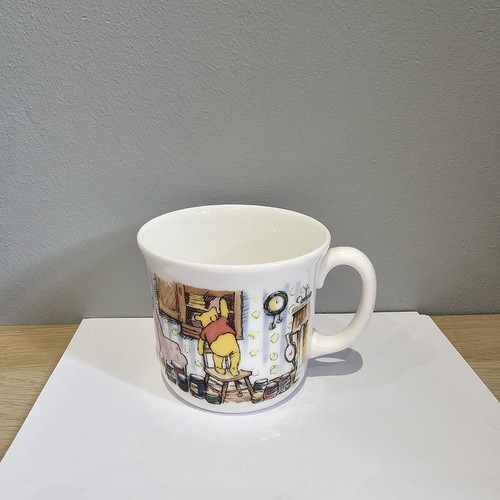 Royal doulton winnie the pooh - winnie,
