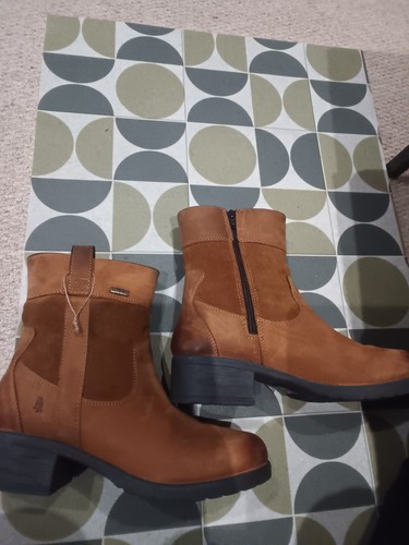 Hush puppies suede boots size - suede,