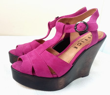 Office London Wedge Platform