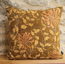 William Morris Honeysuckle