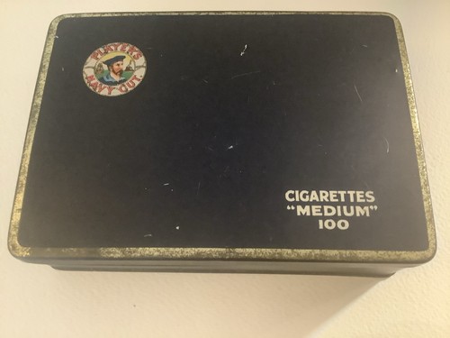 Player navy cut cigarette - player's,