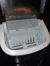 Euhomy Ice Cube Maker