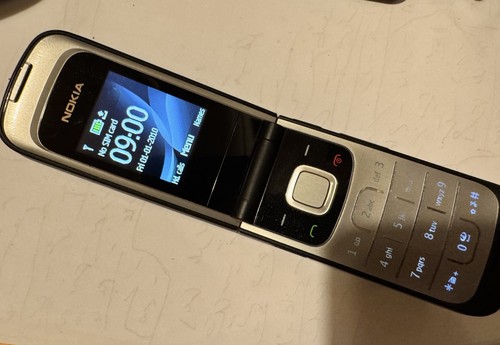 Nokia 2720 fold - fold, (