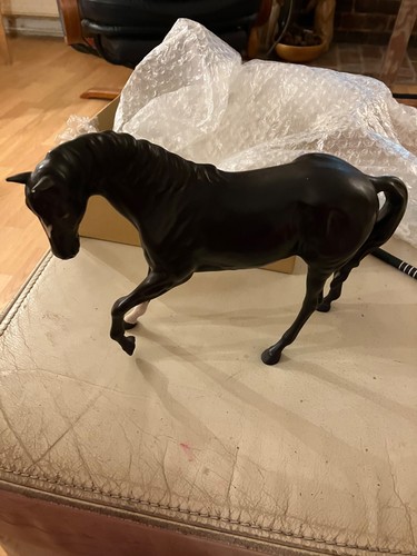 Beswick horse black beauty - horse,
