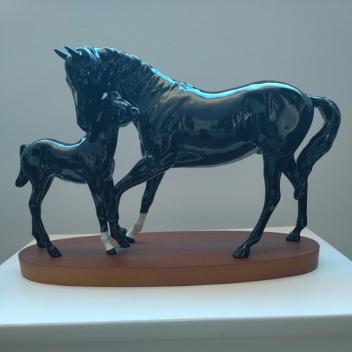 Royal doulton gloss - doulton, black