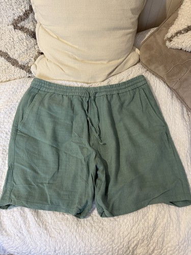 Zara men green knit shorts - green,