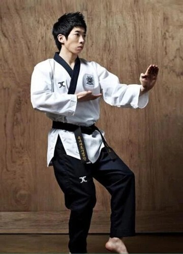 Poomsae dan pro athlete - poomsae,