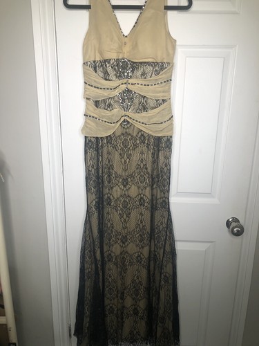 Nude and black lace sequin - nude,