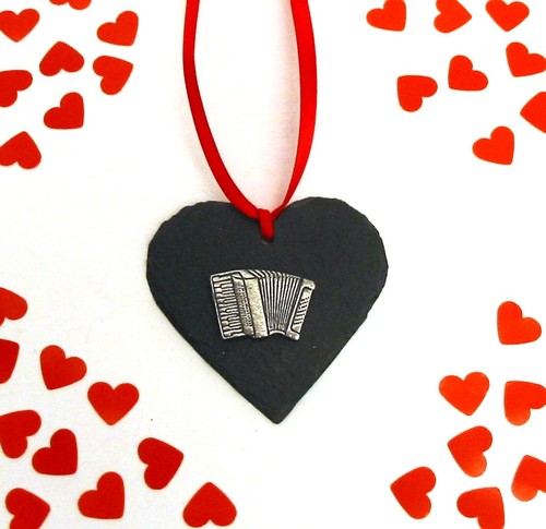 Piano accordion slate heart - piano,