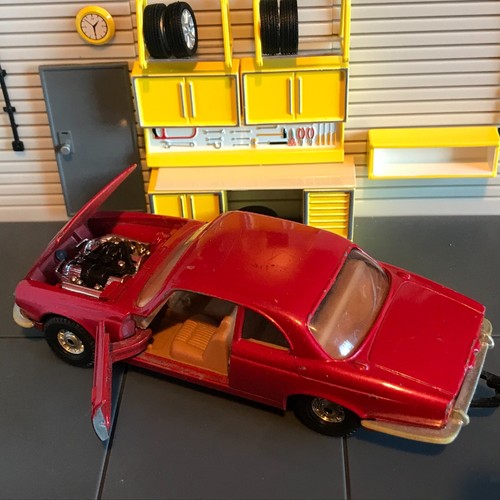 Jaguar xj12c corgi - jaguar, by