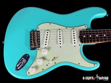 2022 FENDER STRATOCASTER ‘61