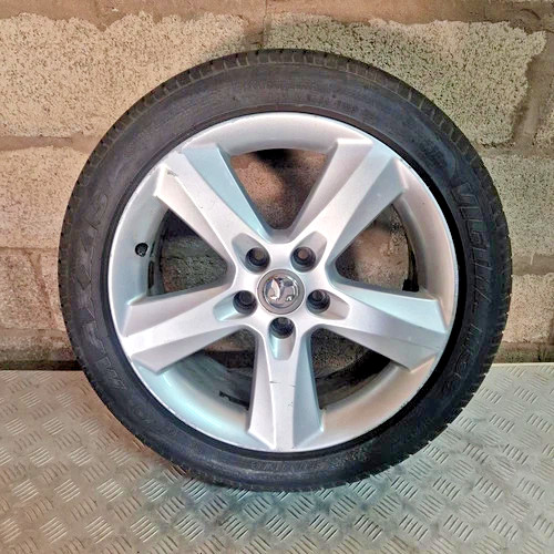 Vauxhall zafira alloy wheel - zafira,