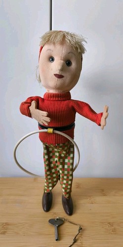 Vintage schuco hula hoop girl - vintage,