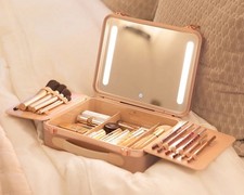 Light-Up Beauty Box + Bonus Beauty Blender Holder