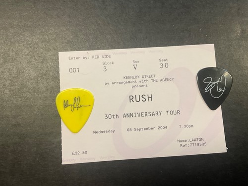 Used plectrums picks - used, &