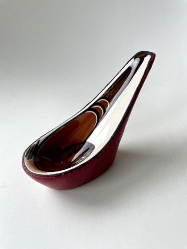 Ceramic pipe rest - ceramic,