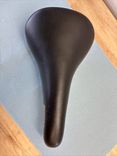 Avocet racing saddle - racing,
