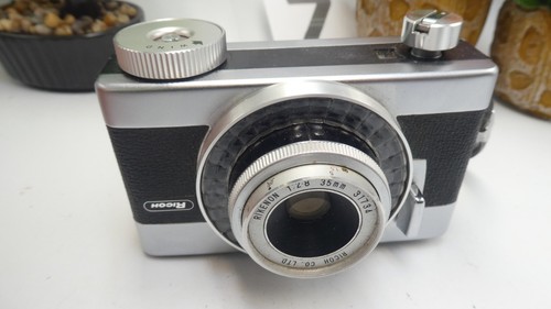 Ricoh 35mm film camera - ricoh,