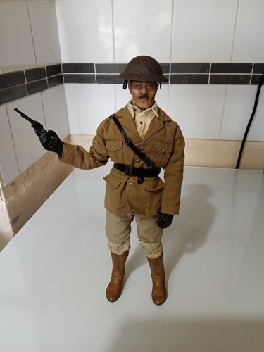 Action figure 6th - action,