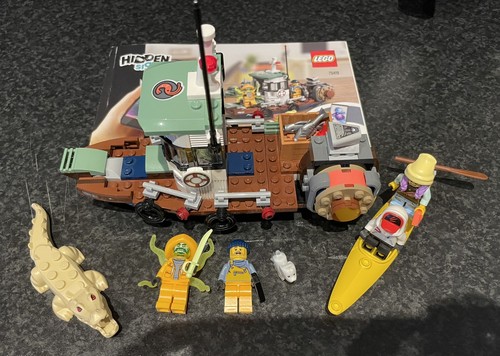 Lego hidden side wrecked - side,