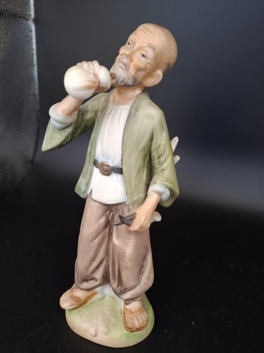 Traditional asian figures - traditional,