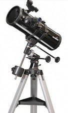 Skywatcher Skyhawk 114 Reflector Telescope with Extending Tripod