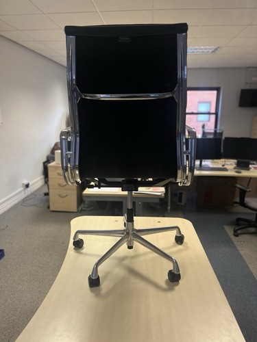 Vitra eames office chair - vitra,