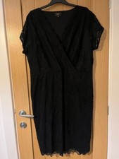 Lipsy Black Stretchy Short Sleeve Lace Party Dress Scallop Detail V-Neck SIZE 24