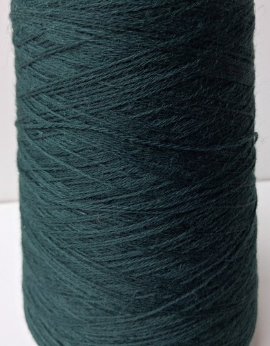 340g knitiing wool green cone - 340g,