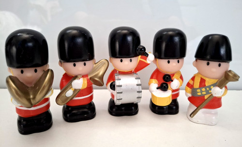 Elc happyland guardsman - elc,