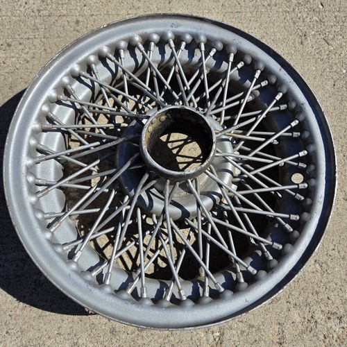 Jaguar wire wheel 5 - jaguar,