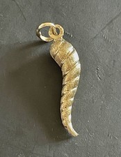 9ct gold cornicello horn of