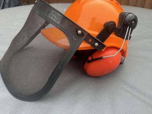 Tree climbing helmet - tree,