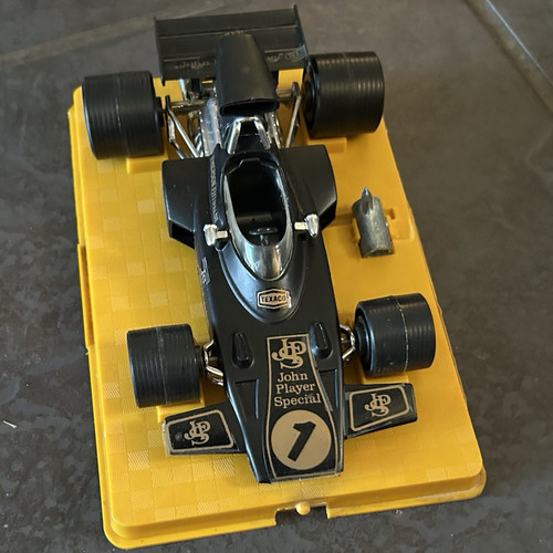 Polistil fx3 lotus jps - 1:32,