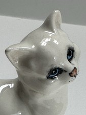 Beswick White Kitten/Cat