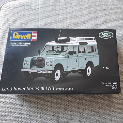 Revell land rover series iii - revell,