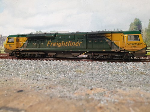 Bachmann 588 class 70 - 31-588,