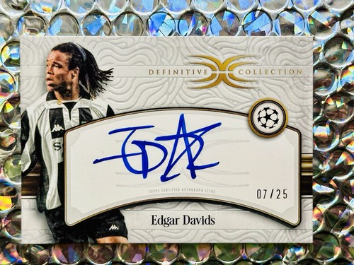 Topps definitive ucc - definitive, 24/25
