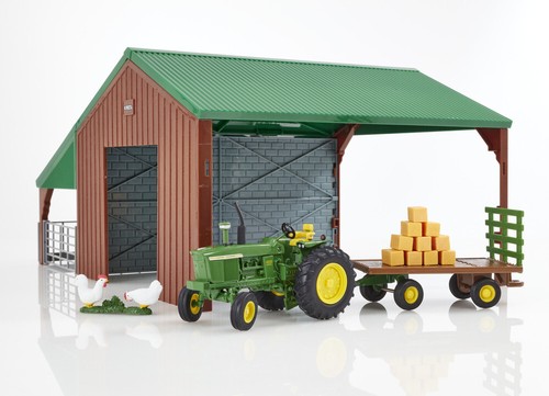 Tomy shed with john - 32,