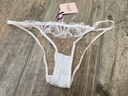Agent provocateur nellie - agent, "nellie"