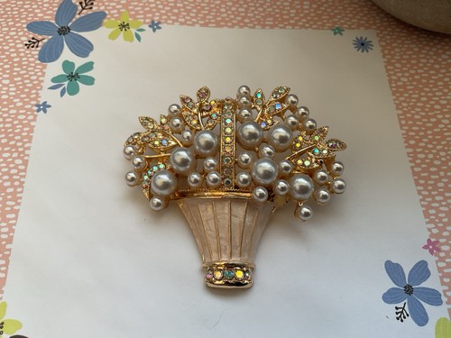 Faux pearl flower basket - faux,