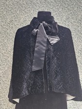 1930s CAPE BLACK VELVET EVENING SILVER THREAD DETAIL ANTIQUE